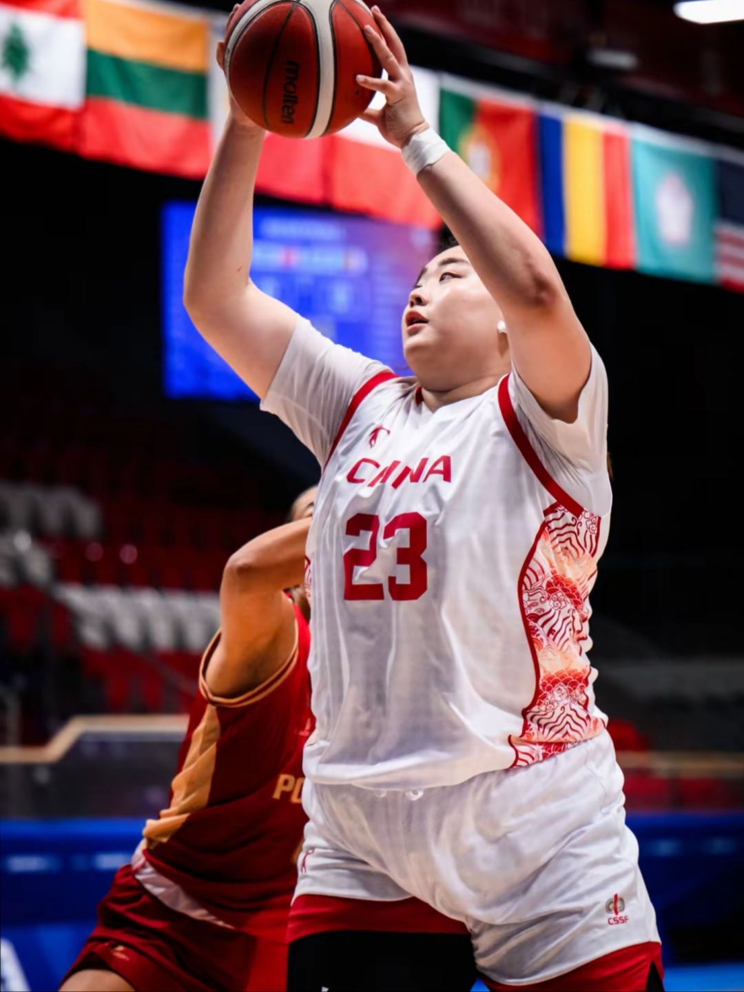 开云体育官网-云南男篮在悬念比赛中脱颖而出