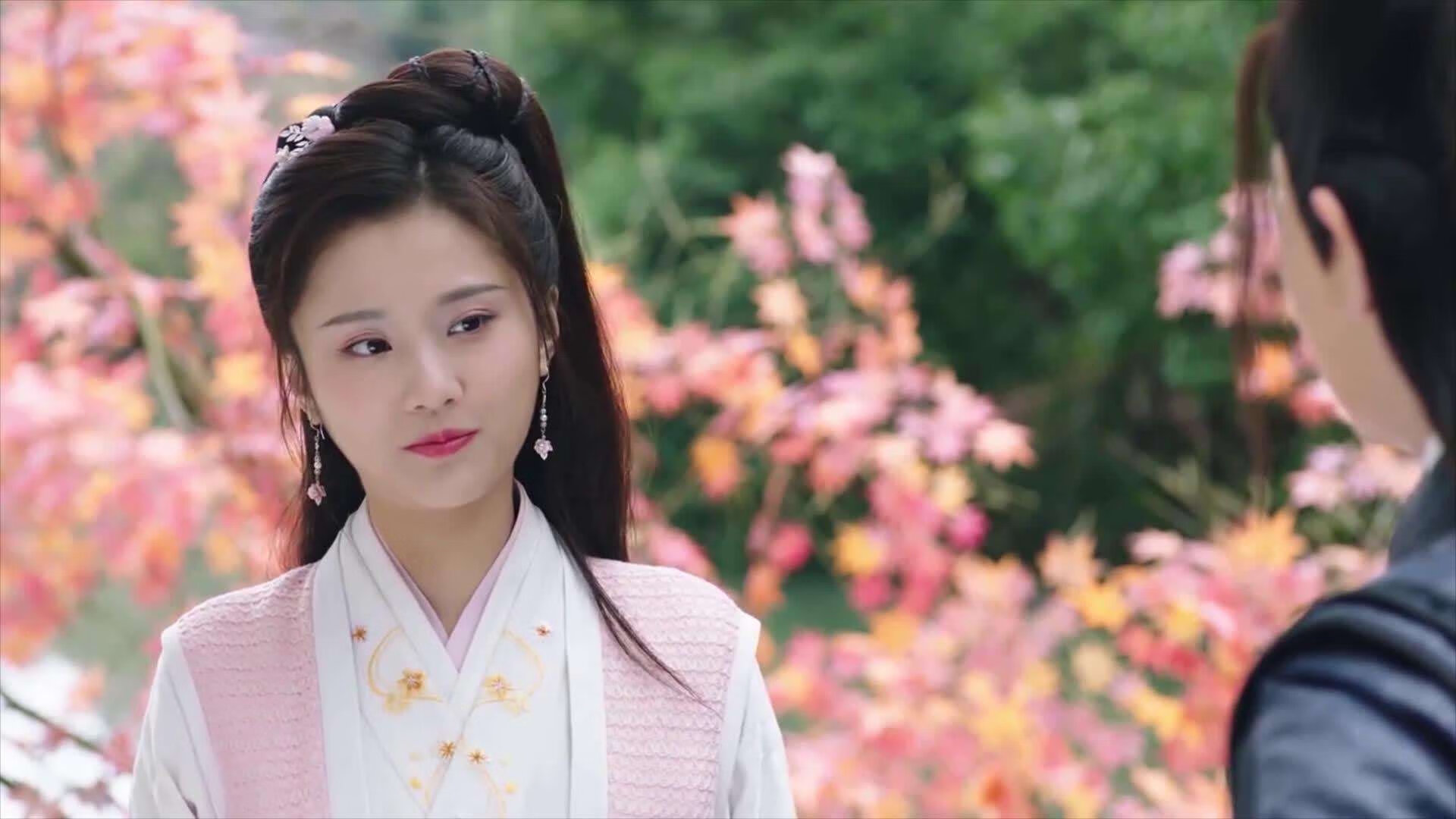 东方巨龙与欧洲豪门的碰撞，C罗在摩纳哥的焦点战中重塑传奇